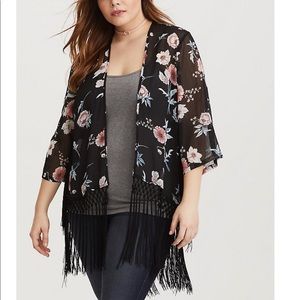 Black floral fringe kimono